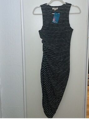 NWT MABLE Black & White Asymmetrical Ruched Midi Dress with Side Slit | M
